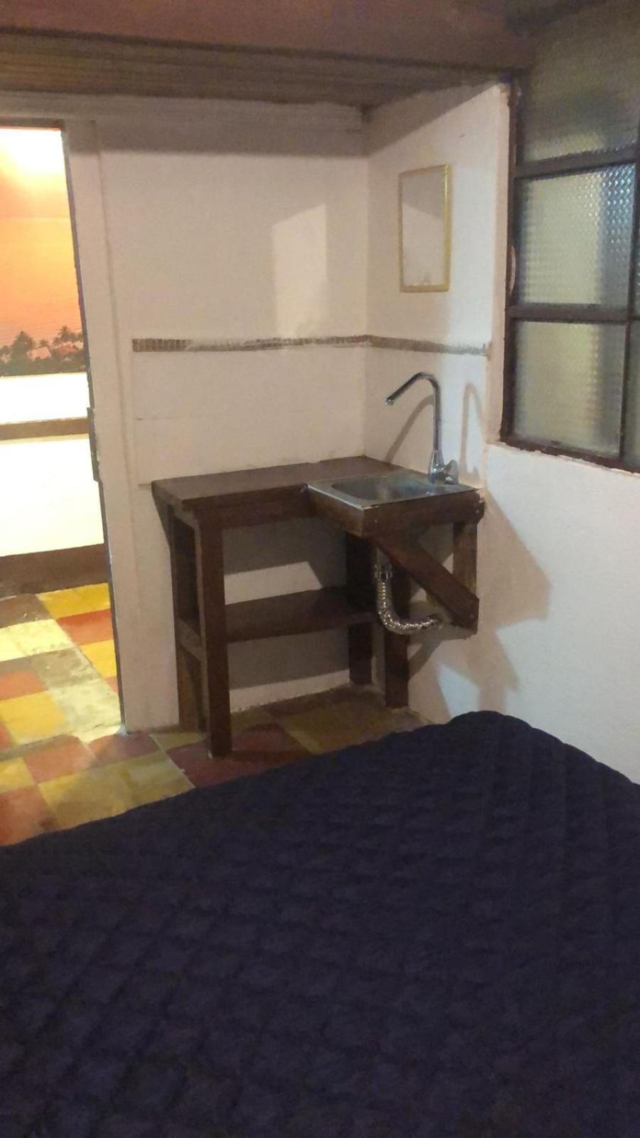 Kamazoztz Hostel And Travel アンティグア・グアテマラ エクステリア 写真